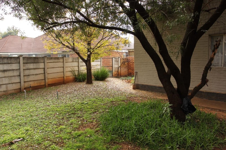 5 Bedroom Property for Sale in Stilfontein Ext 4 North West